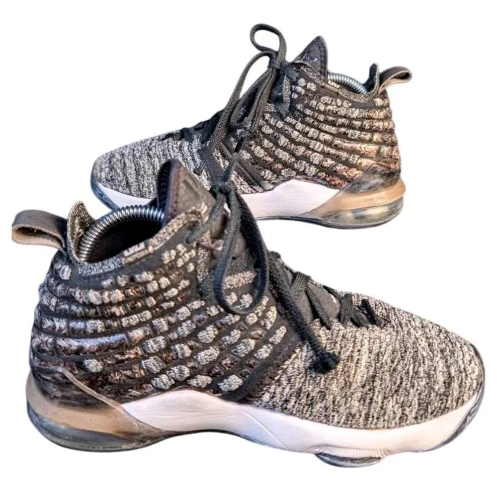 Nike~LeBron 17 